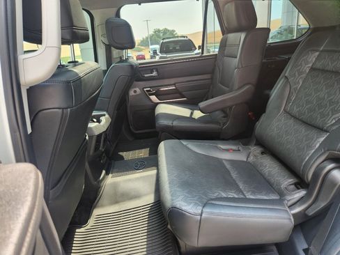 Used 2024 Toyota Sequoia Limited w/ Tow Technology Package AWD/4WD image 22