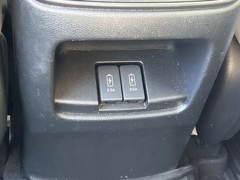 Used 2019 Honda CR-V EX-L image 17