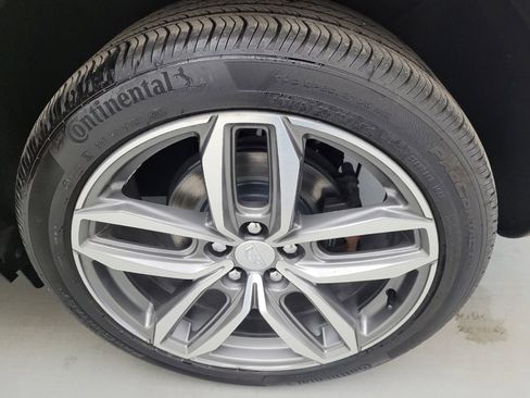 Used 2019 Cadillac XT4 Sport w/ Cold Weather Package image 31