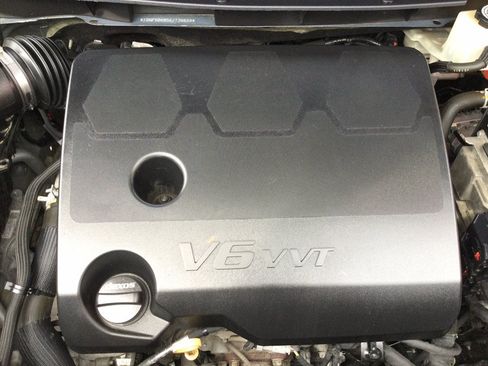 Used 2019 Chevrolet Traverse LT AWD/4WD image 44