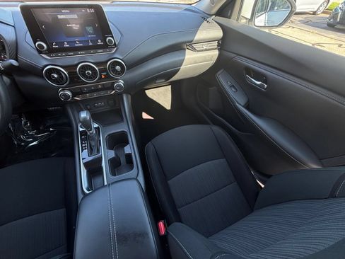 Used 2025 Nissan Sentra SV FWD image 29