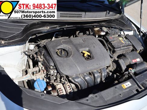 Used 2021 Kia Soul LX FWD image 25