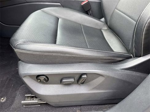 Used 2023 Volkswagen Atlas SE image 17