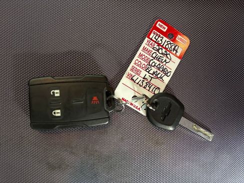 Used 2020 Chevrolet Colorado W/T w/ Custom Special Edition image 31