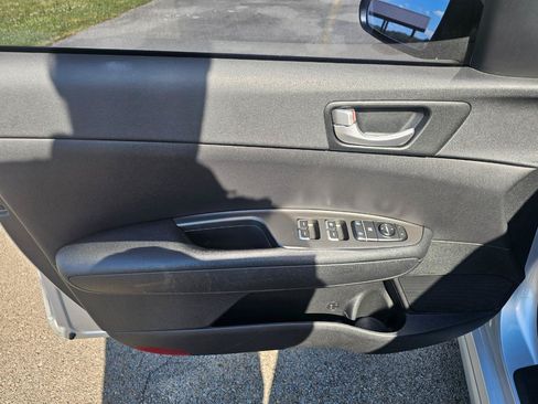 Used 2016 Kia Optima LX FWD image 23