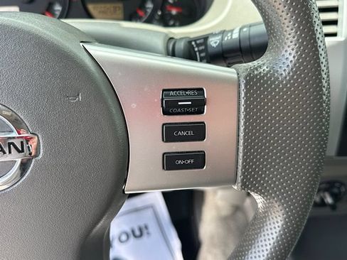 Used 2018 Nissan Frontier SV AWD/4WD image 23
