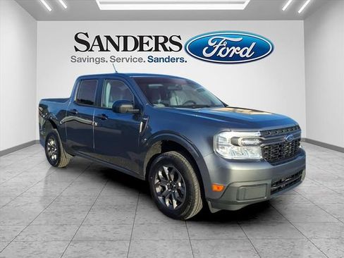 Used 2022 Ford Maverick XLT image 1