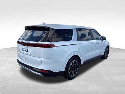 Certified 2023 Kia Carnival EX FWD image 7