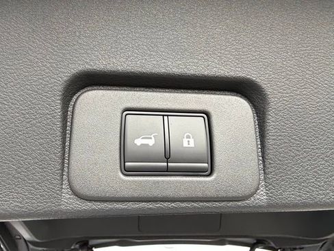 New 2026 Nissan Rogue Platinum w/ Platinum Premium Package image 18