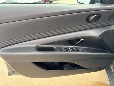 New 2026 Hyundai Elantra SEL FWD image 23
