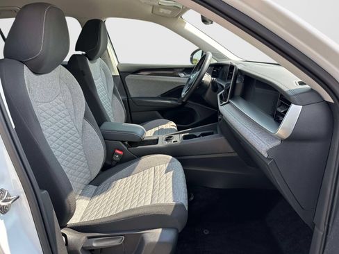 Used 2026 Volkswagen Tiguan S AWD/4WD image 10