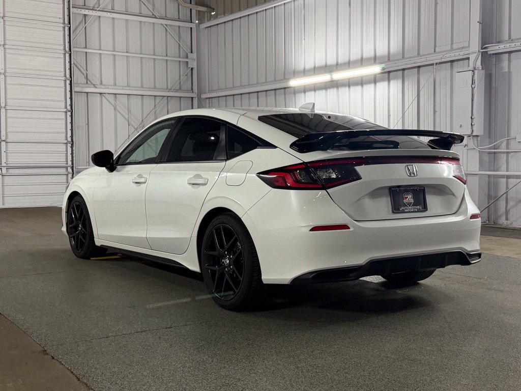 Used 2022 Honda Civic Sport image 11
