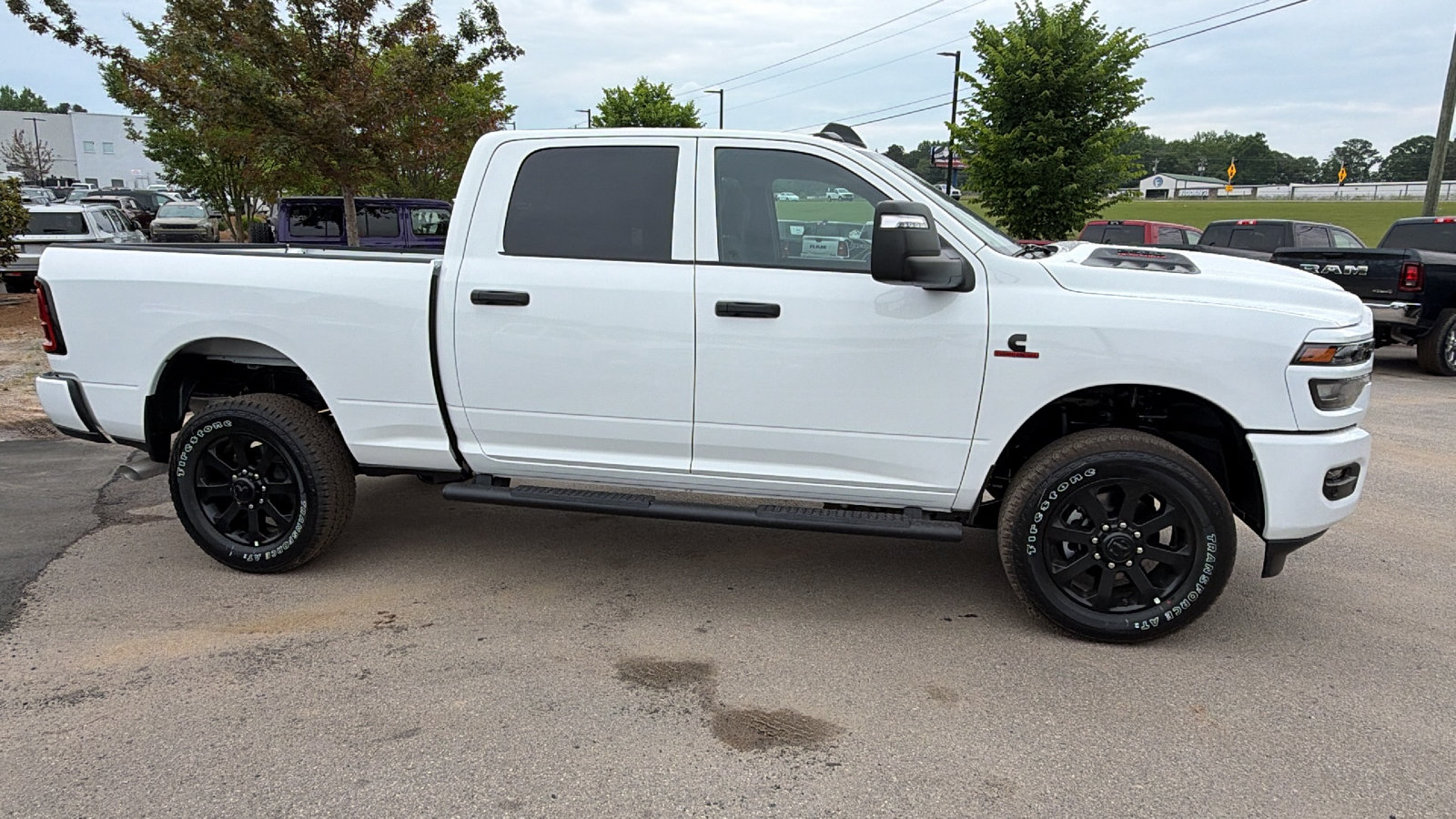 New 2026 RAM 2500 Tradesman AWD/4WD image 7