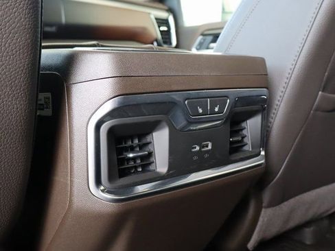 Used 2026 GMC Sierra 2500 Denali w/ Denali Reserve Package AWD/4WD image 44