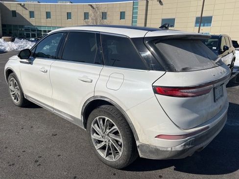 Used 2023 Lincoln Corsair AWD w/ Equipment Group 101A image 7