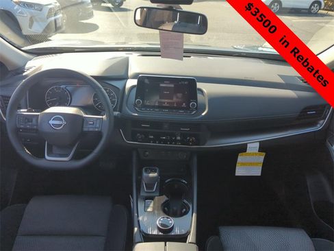 New 2026 Nissan Rogue SV image 21