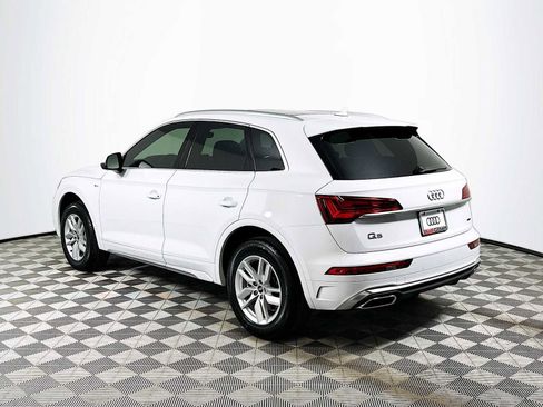 Certified 2023 Audi Q5 2.0T Premium w/ Convenience Package AWD/4WD image 5