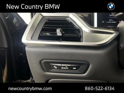 New 2026 BMW X5 xDrive40i AWD/4WD image 17