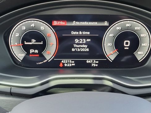 Used 2022 Audi A4 2.0T Premium Plus AWD/4WD image 16