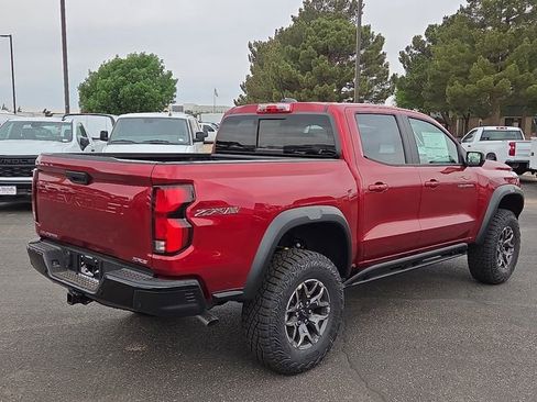 New 2026 Chevrolet Colorado ZR2 w/ Technology Package AWD/4WD image 4