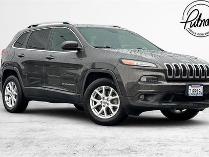 Used 2015 Jeep Cherokee Latitude w/ Comfort/Convenience Group