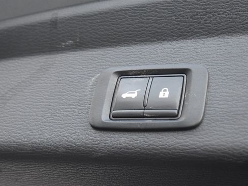 Used 2023 Mitsubishi Outlander SE image 20