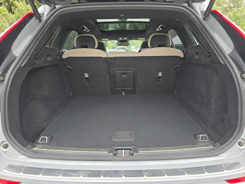 Used 2026 Volvo XC60 B5 Plus w/ Protection Package Premier AWD/4WD image 14
