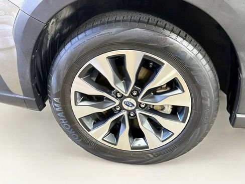 Used 2024 Subaru Outback Touring XT AWD/4WD image 41