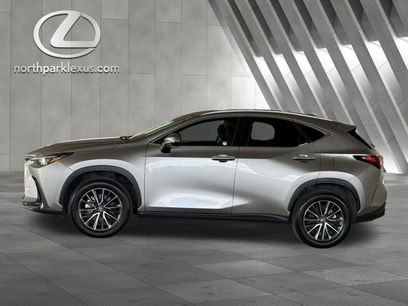 Certified 2025 Lexus NX 250 FWD w/ Accessory Package (Z1)