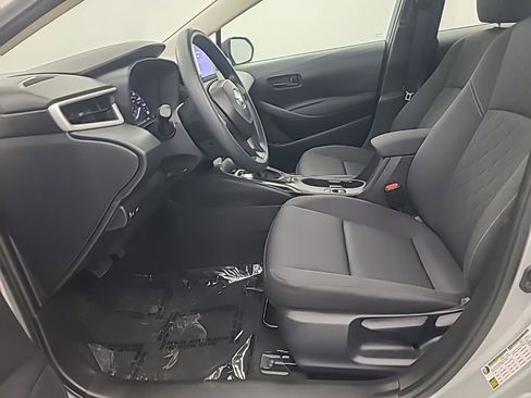 Used 2025 Toyota Corolla LE image 26