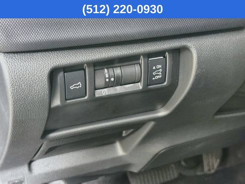 Used 2026 Subaru Forester Premium AWD/4WD image 11