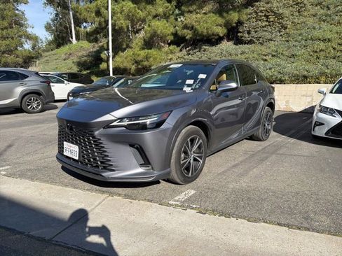 Used 2023 Lexus RX 350h w/ Accessory Package (Z1) image 9