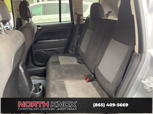 Used 2016 Jeep Compass Sport w/ Power Value Group image 9