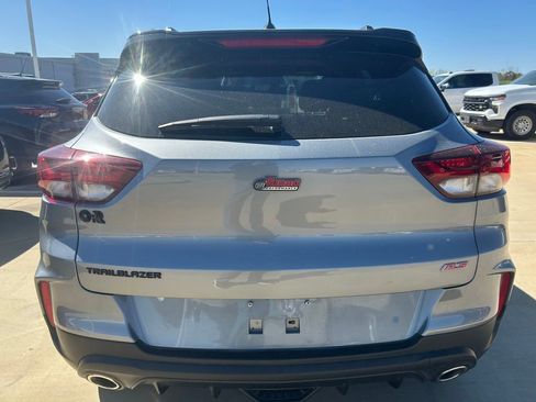 Used 2023 Chevrolet TrailBlazer RS image 9