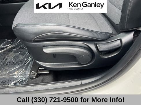 Certified 2024 Kia Seltos S AWD/4WD image 29