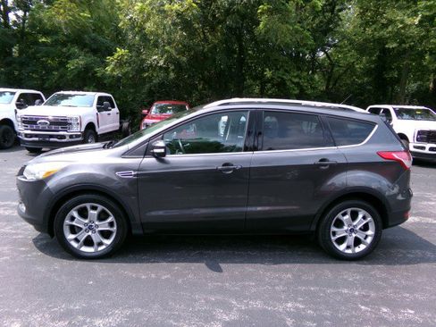 Used 2016 Ford Escape Titanium w/ Equipment Group 301A FWD image 6