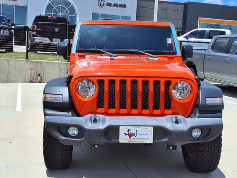 Used 2018 Jeep Wrangler Unlimited Sport S AWD/4WD image 4