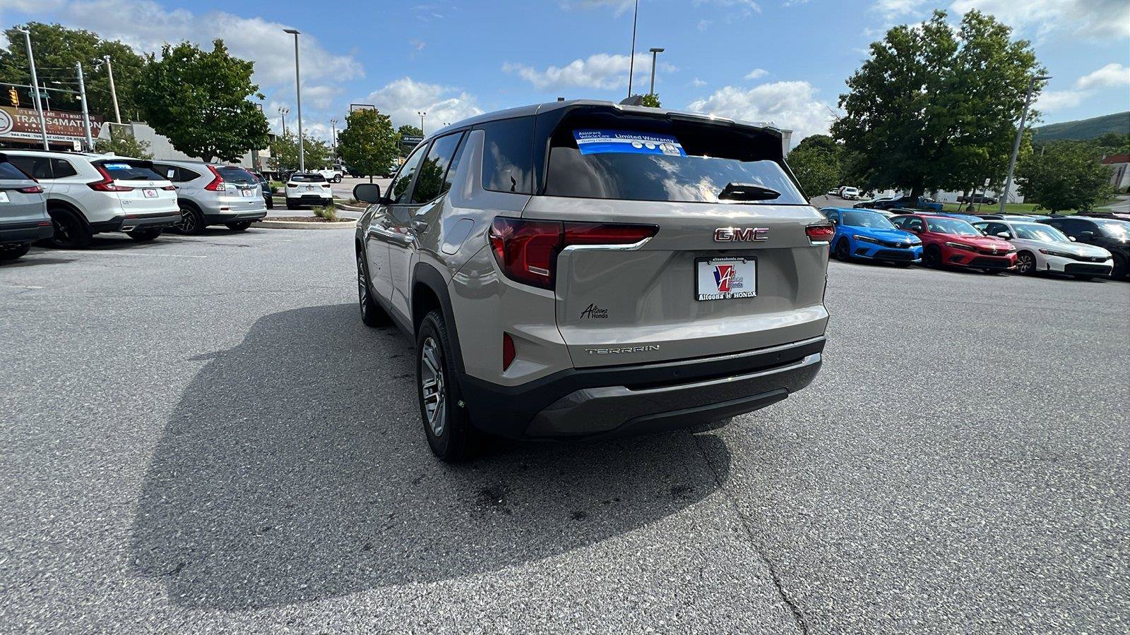 Used 2025 GMC Terrain Elevation AWD/4WD image 6