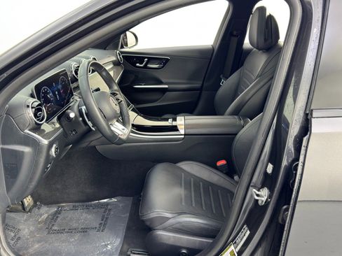 Used 2023 Mercedes-Benz C 43 AMG AMG C 43 w/ AMG Carbon Fiber Package image 17
