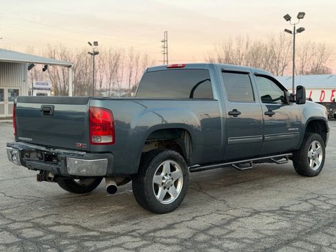 Used 2011 GMC Sierra 2500 SLE w/ SLE Preferred Package image 5