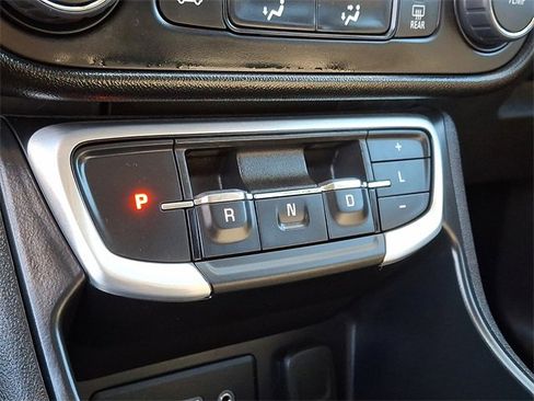 Used 2024 GMC Terrain SLE image 14