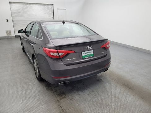 Used 2017 Hyundai Sonata Limited image 6