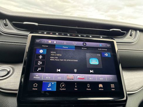 Used 2021 Jeep Grand Cherokee L Limited image 12