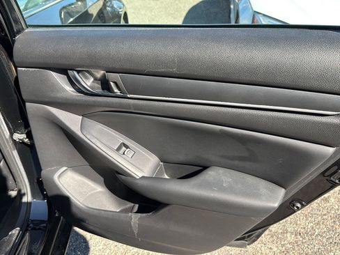 Used 2021 Honda Accord Sport image 30