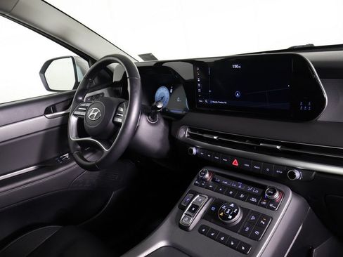 Certified 2025 Hyundai Palisade SEL AWD/4WD image 32