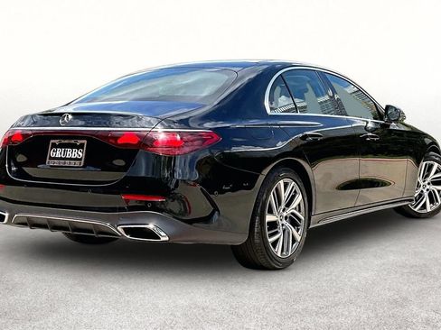 Used 2025 Mercedes-Benz E 350 Sedan image 2