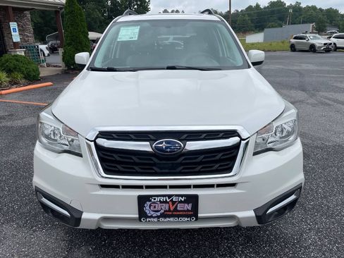 Used 2017 Subaru Forester 2.5i Limited w/ Popular Package #1 AWD/4WD image 5