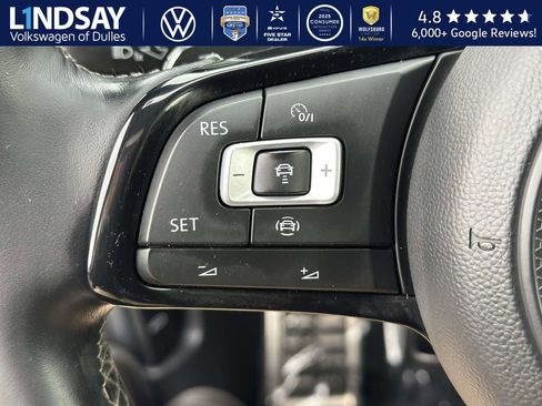 Used 2019 Volkswagen Golf R 4-Door image 19