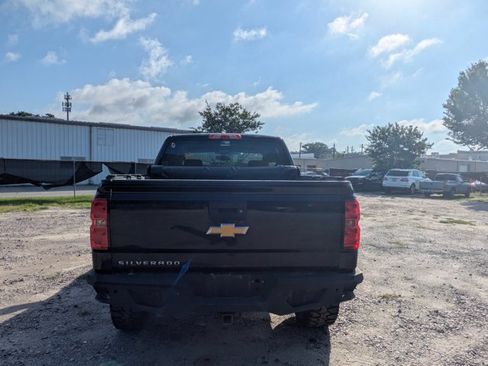 Used 2015 Chevrolet Silverado 1500 LT w/ Texas Edition, 1LT Trim RWD image 6