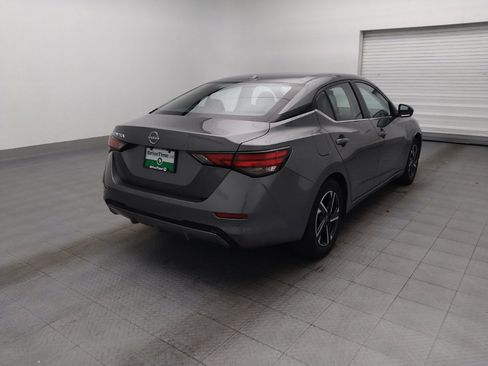 Used 2025 Nissan Sentra SV FWD image 9